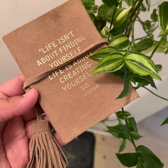 Journal - Picture 7 of 12